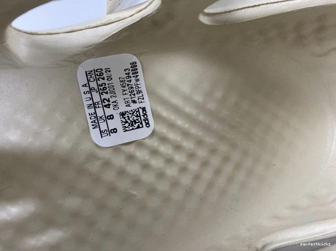 Sand FY4567 Yeezy Adidas Foam RNNR 0806